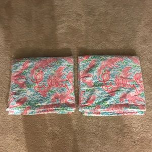 Lilly Pulitzer Beach Towel in Lobster Roll